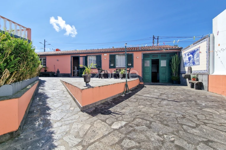 Moradia T5 para Venda em Pico da Pedra Foto 20