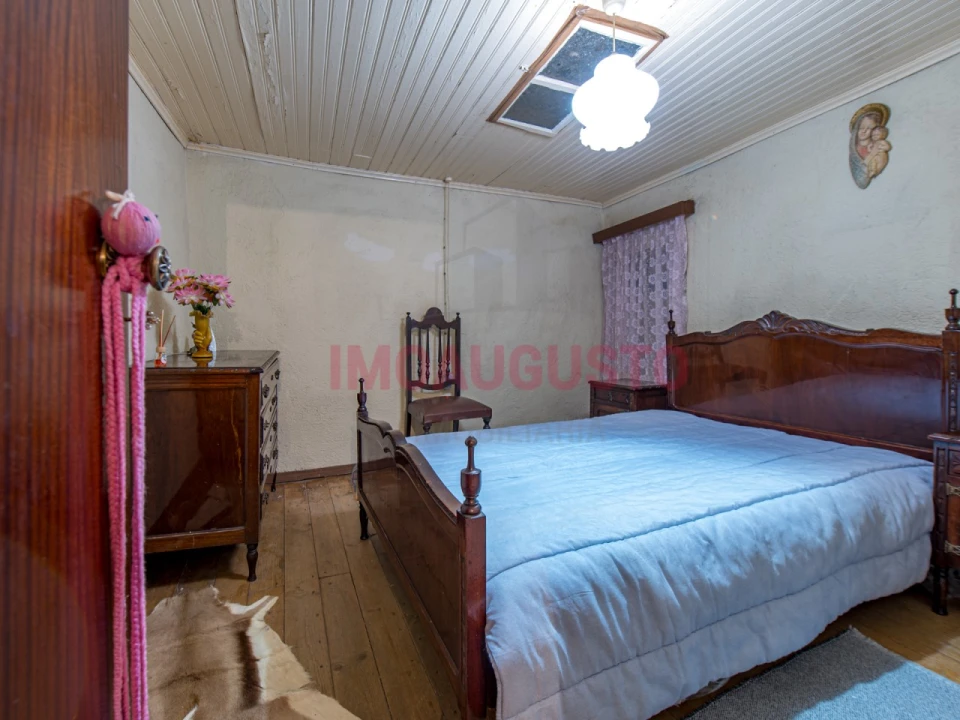 Moradia T2 para Venda em Porto da Carne Foto 8