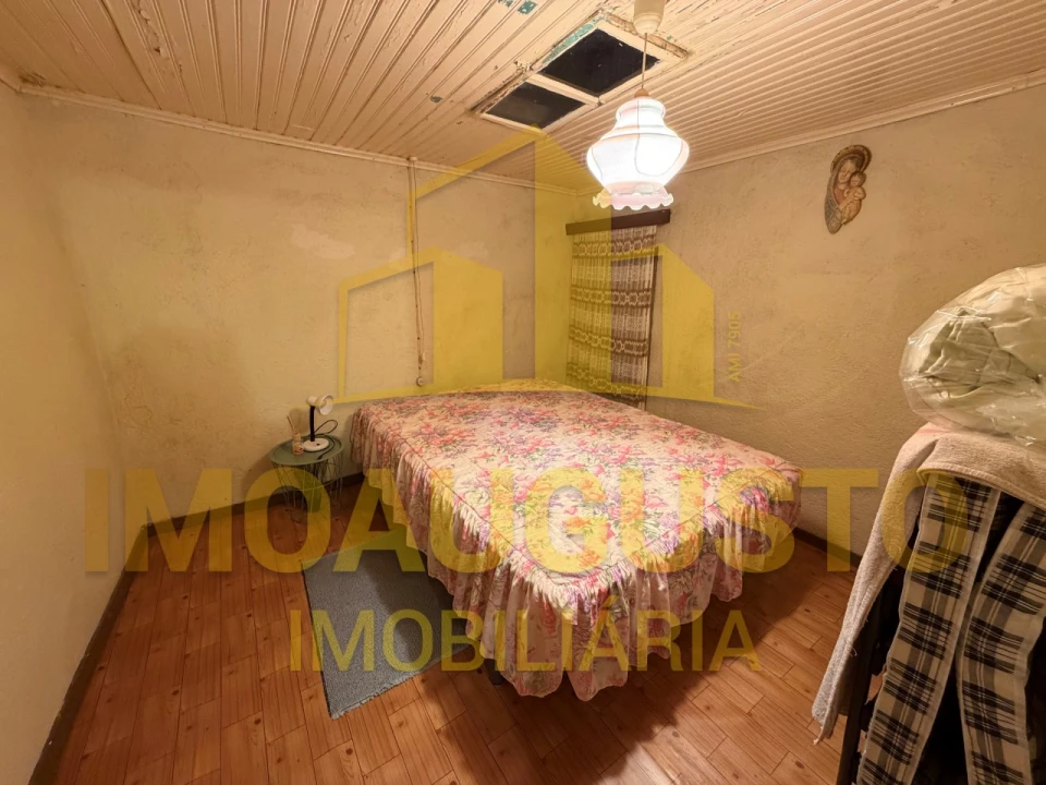 Moradia T2 para Venda em Porto da Carne Foto 8