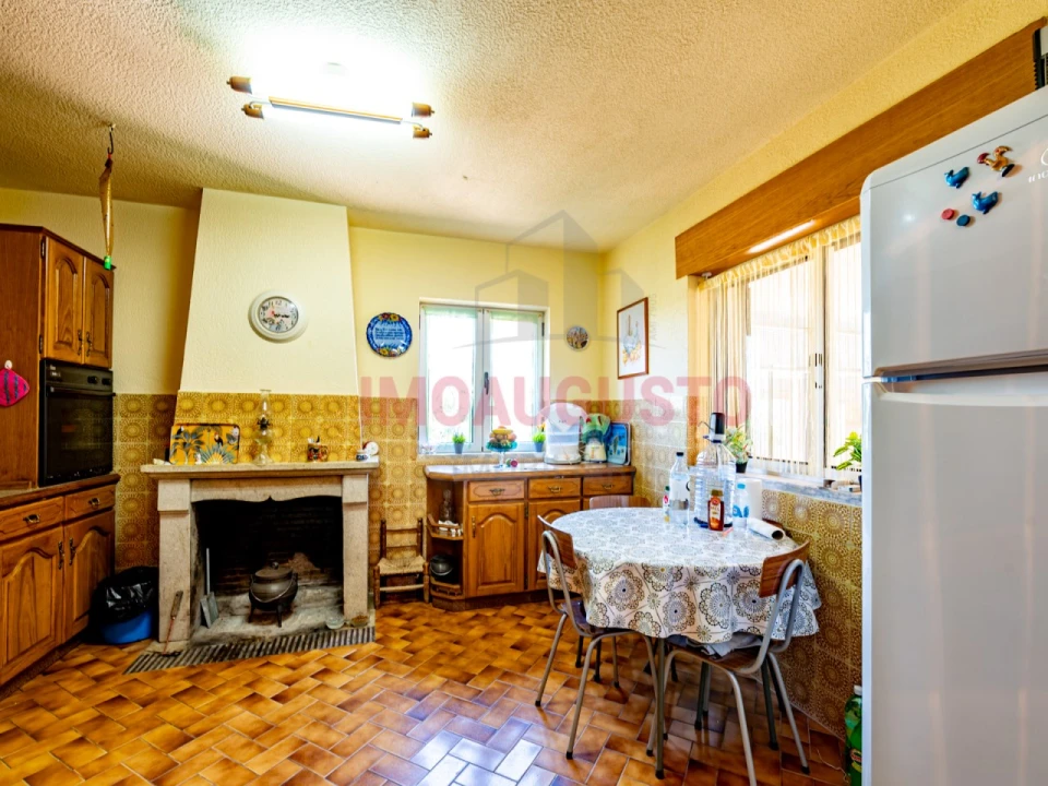 Moradia T5 para Venda em Vermiosa Foto 18