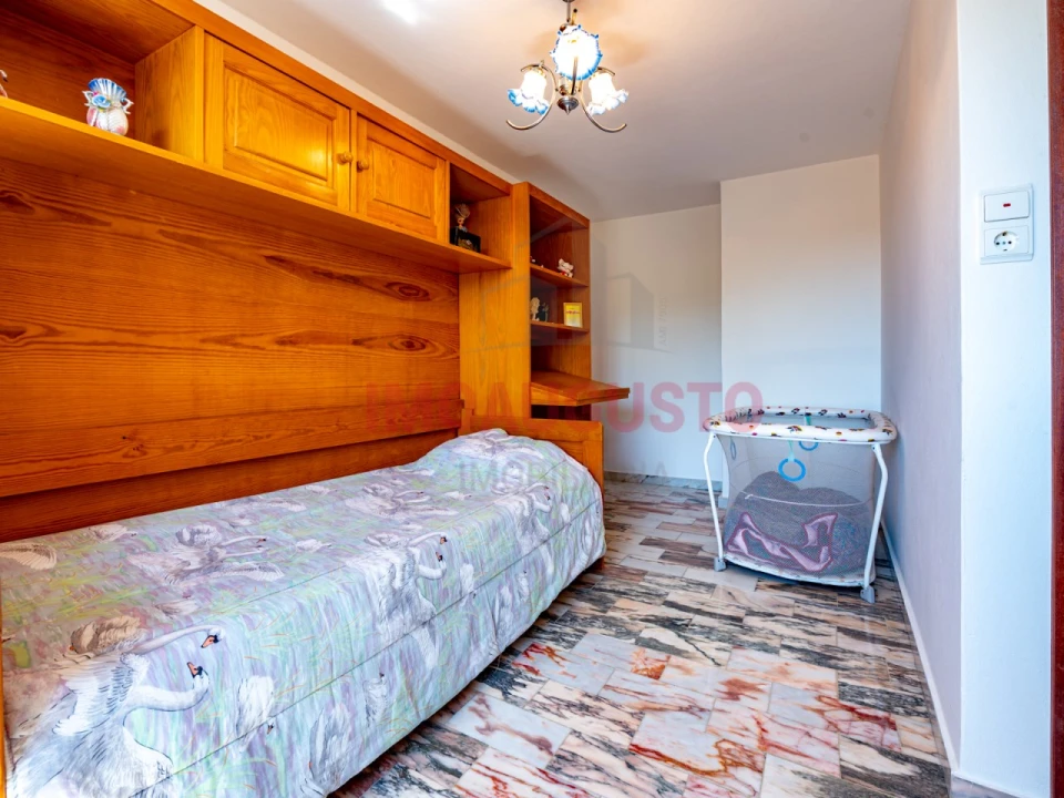 Moradia T5 para Venda em Vermiosa Foto 32