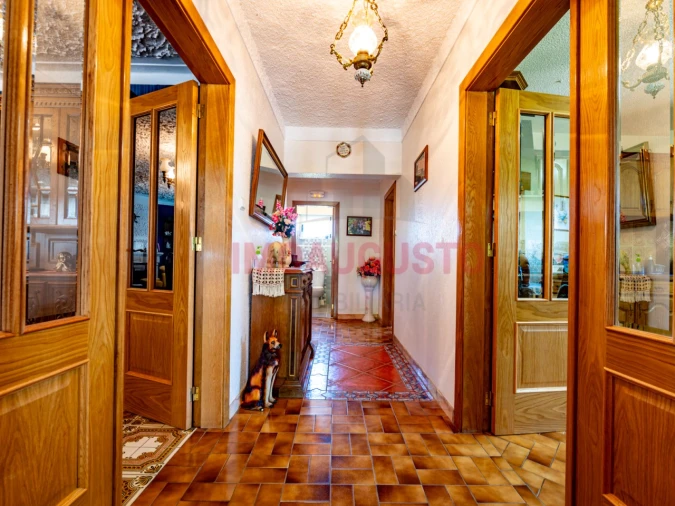 Moradia T5 para Venda em Vermiosa Foto 16