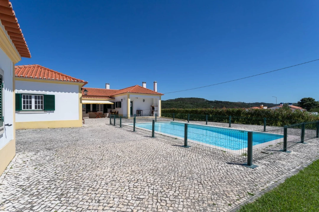 Moradia T4 para Venda em A dos Negros Foto 33
