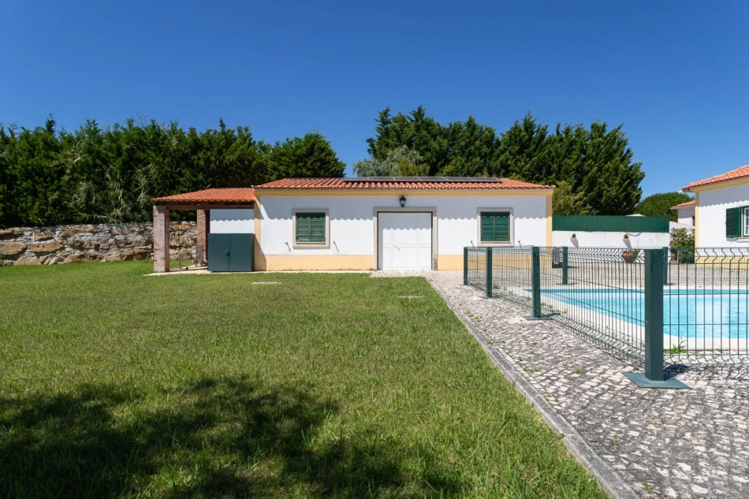 Moradia T4 para Venda em A dos Negros Foto 34