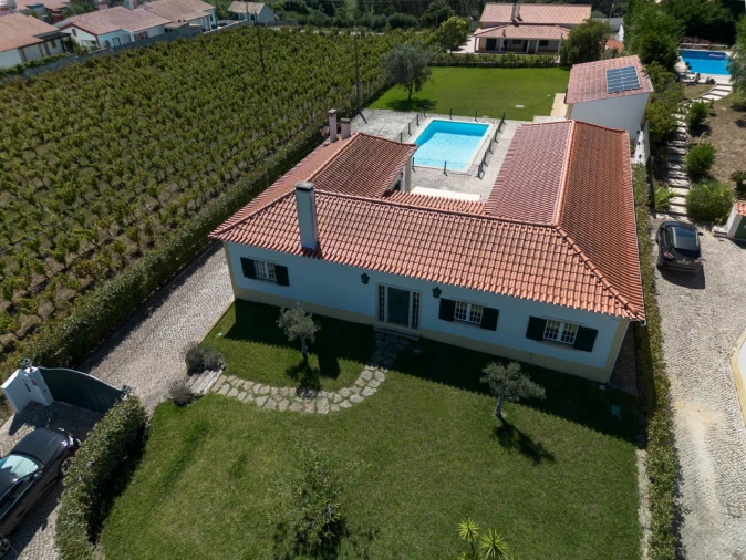 Moradia T4 para Venda em A dos Negros Foto 4