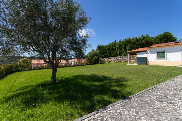 Moradia T4 para Venda em A dos Negros Foto 30