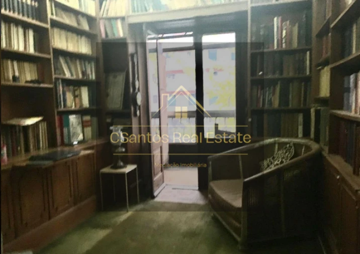 Apartamento T7 para Venda em Areeiro Foto 3