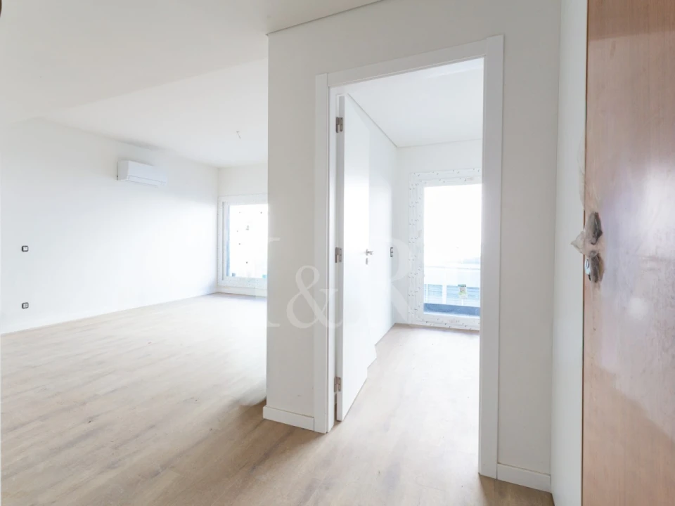 Apartamento T2 para Venda em Almada, Cova da Piedade, Pragal e Cacilhas Foto 3