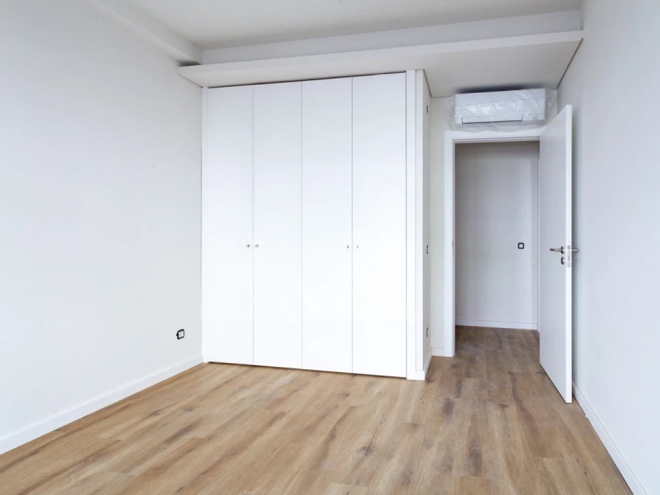 Apartamento T2 para Venda em Almada, Cova da Piedade, Pragal e Cacilhas Foto 14