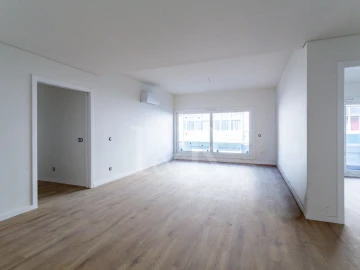 Apartamento T2 para Venda em Almada, Cova da Piedade, Pragal e Cacilhas