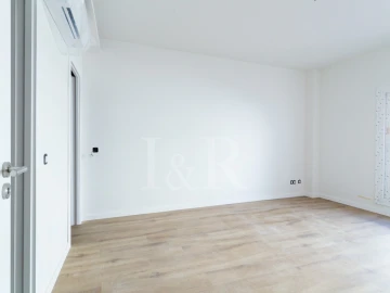 Apartamento T2 para Venda em Almada, Cova da Piedade, Pragal e Cacilhas
