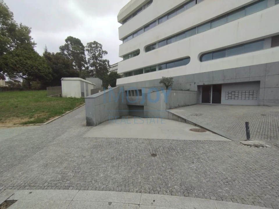 Apartamento T2 para Venda em Paranhos Foto 29