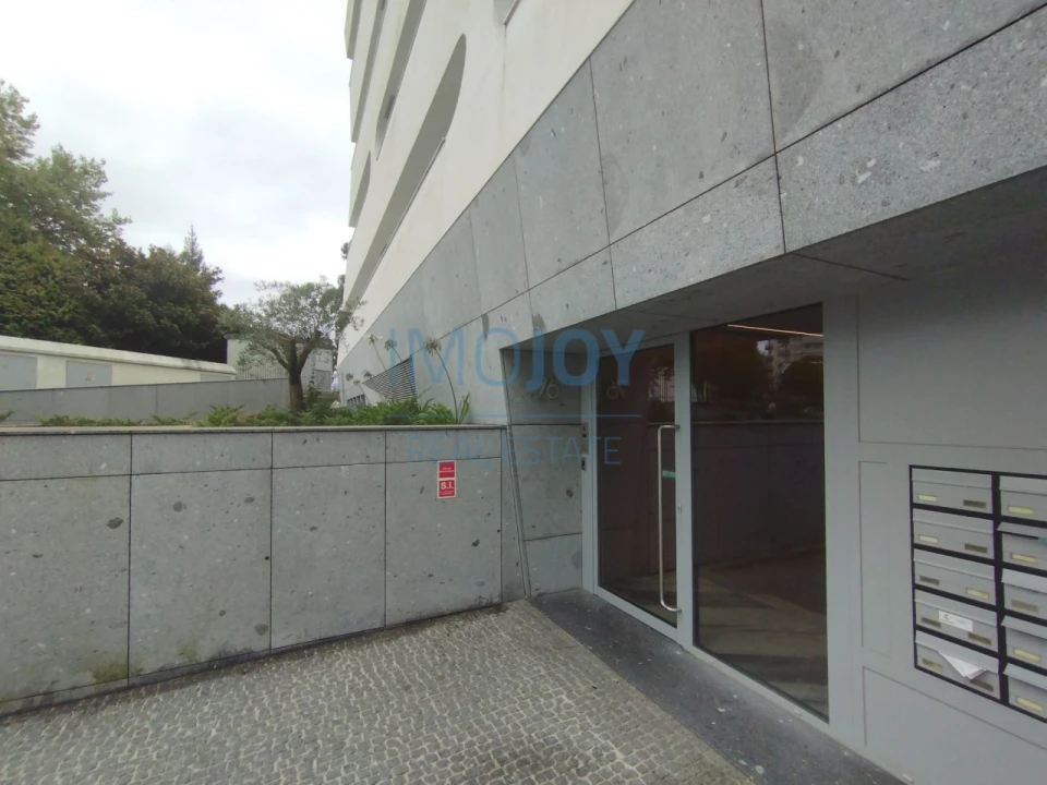 Apartamento T2 para Venda em Paranhos Foto 30