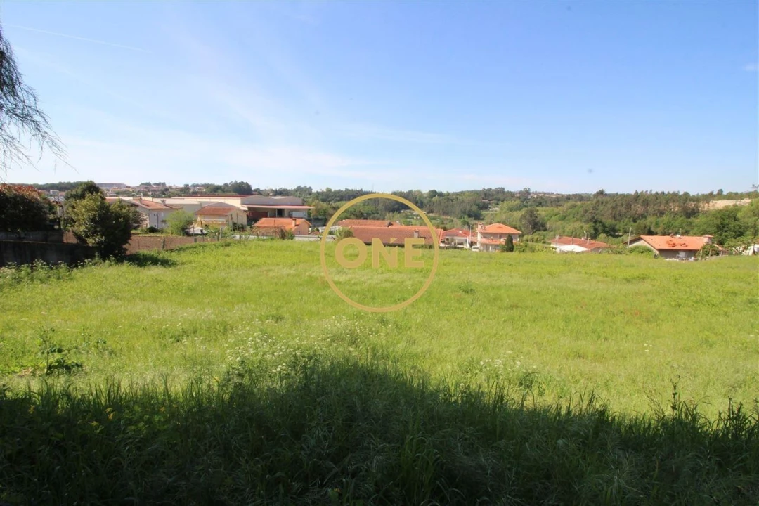 Terreno para Venda em Areias, Sequeirô, Lama e Palmeira Foto 4