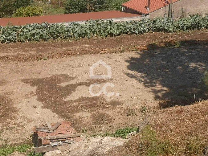 Terreno para Venda em Serzedelo Foto 3