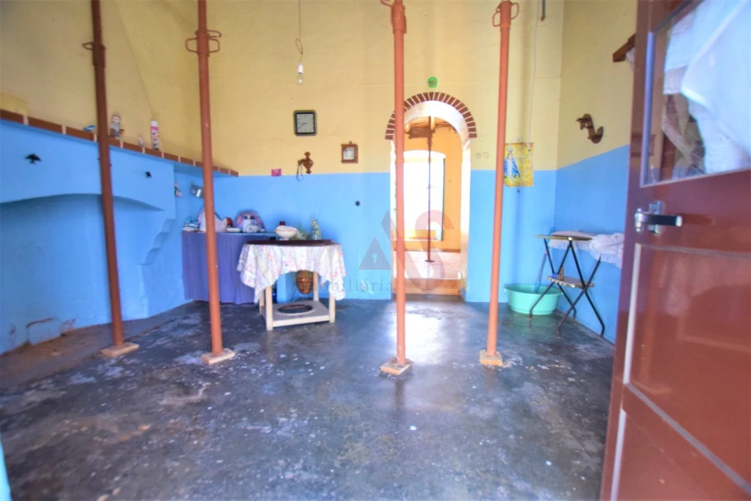 Moradia T2 para Venda em Barrancos Foto 1