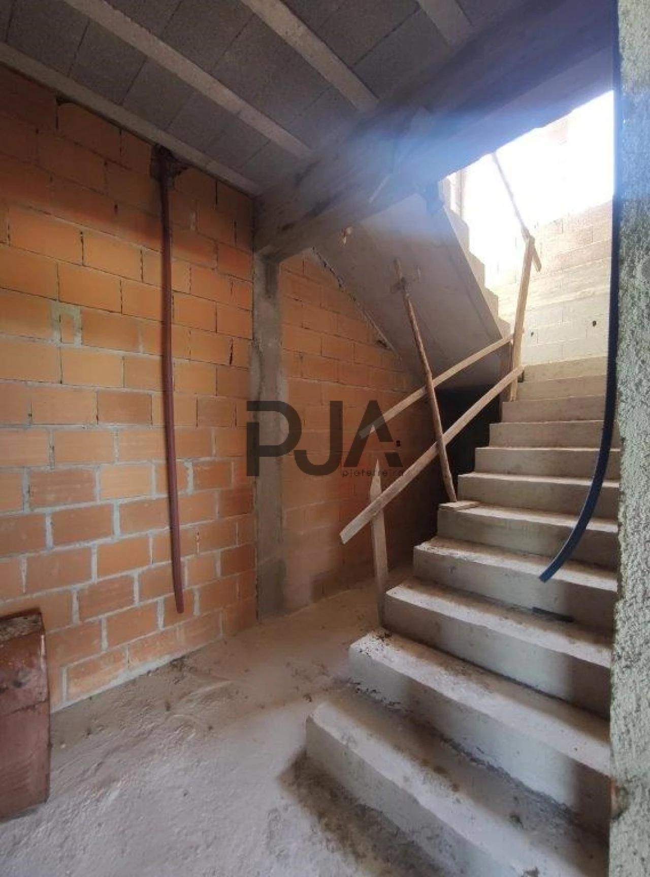 Moradia T3 para Venda em Fornos de Algodres Foto 14