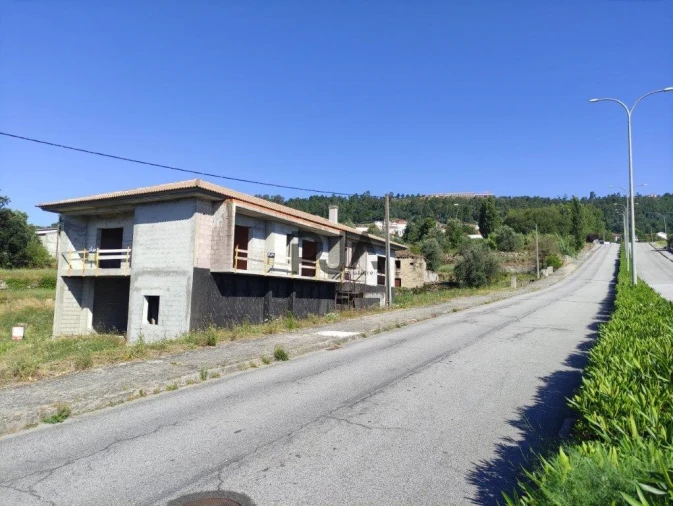 Moradia T3 para Venda em Fornos de Algodres Foto 21