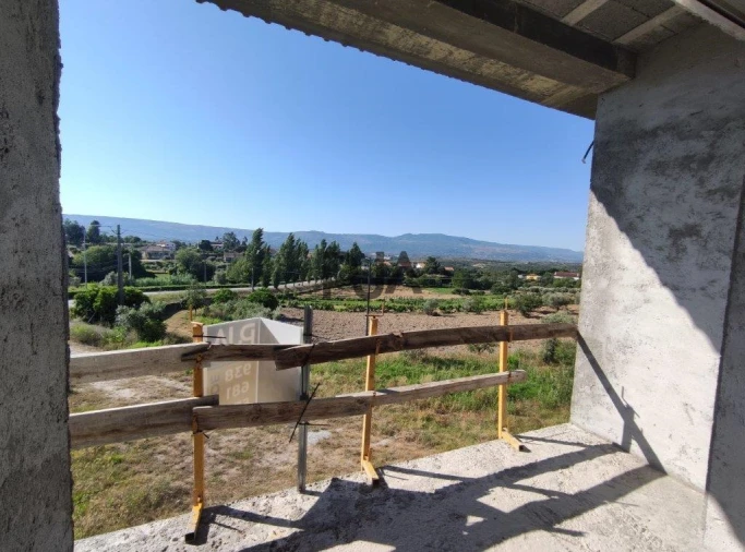 Moradia T3 para Venda em Fornos de Algodres Foto 2