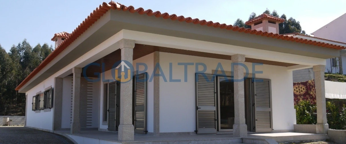 Moradia T3 para Venda em Duas Igrejas Foto 5