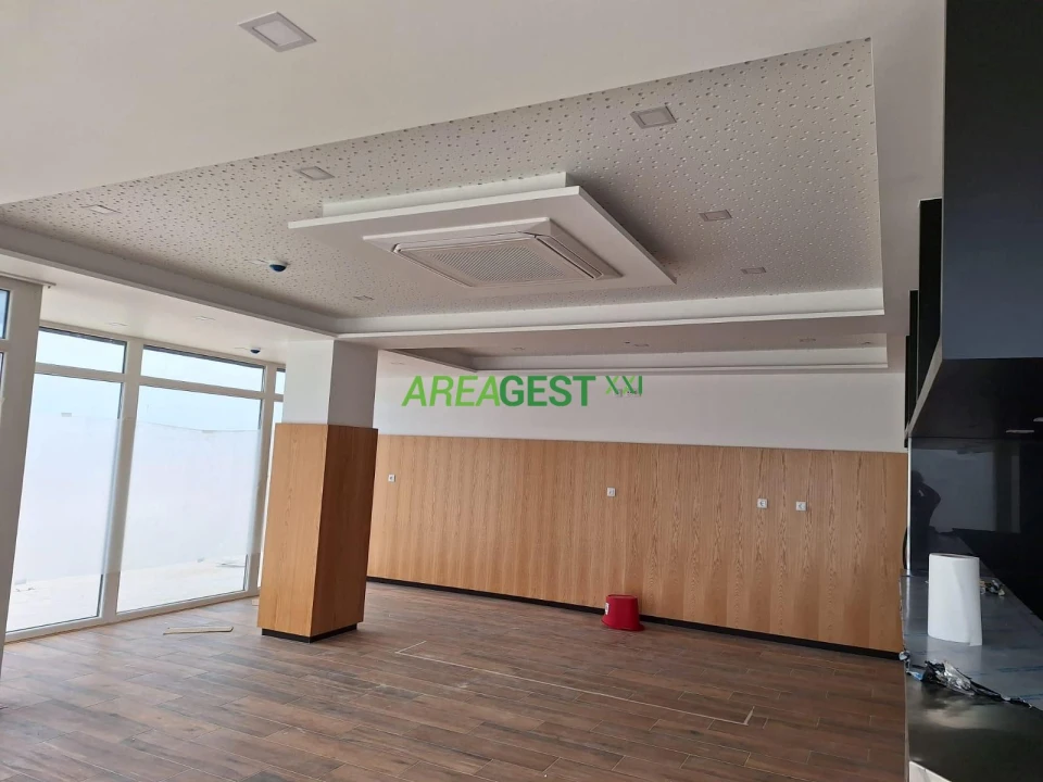 Loja para Venda em Ericeira Foto 12