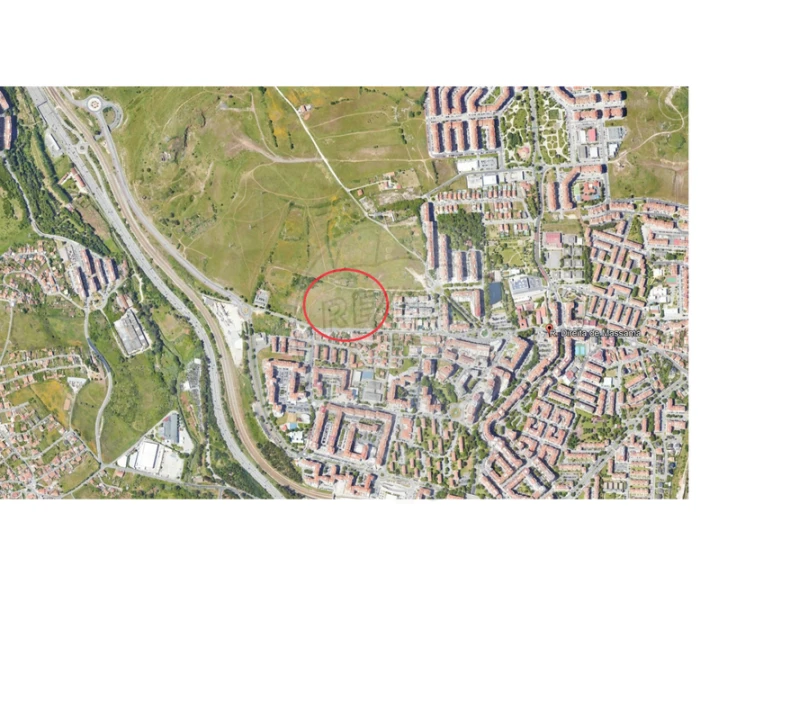 Terreno para Venda em Massamá e Monte Abraão Foto 6