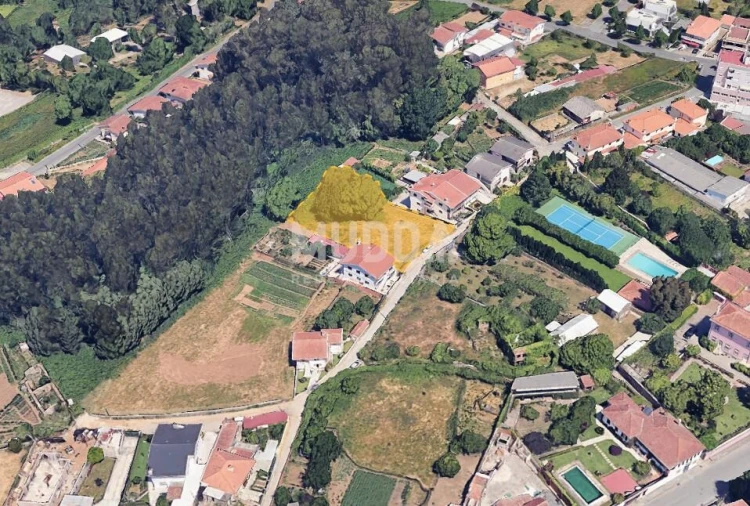 Terreno para Venda em Vila de Cucujães Foto 2