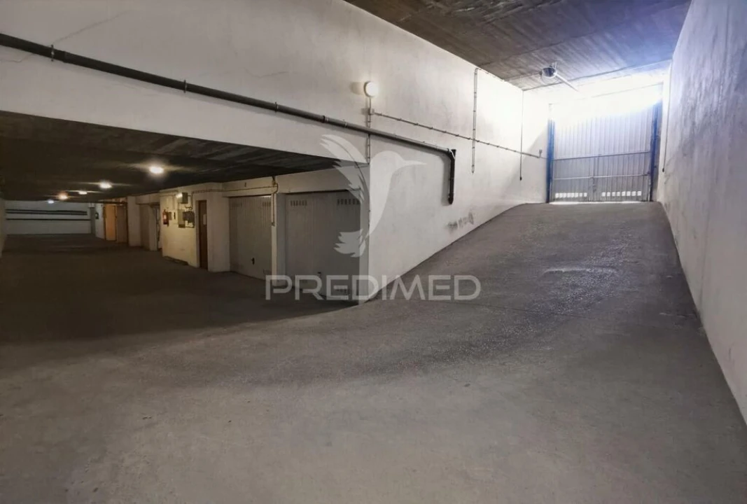 Garagem para Venda em São João Baptista Foto 2