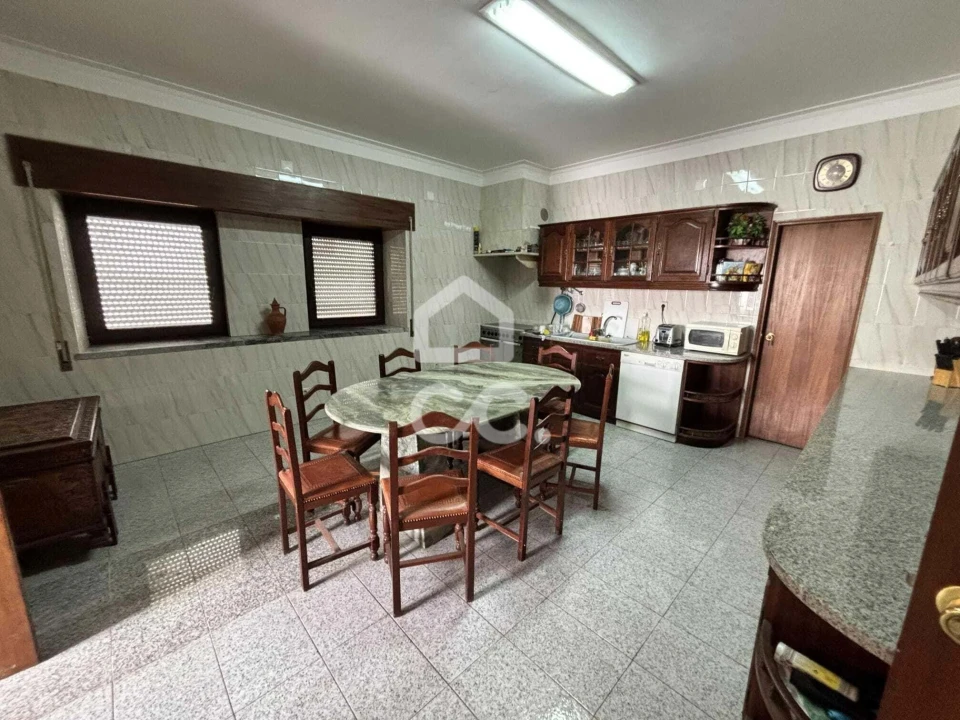 Moradia T4 para Venda em Beja (Salvador e Santa Maria da Feira) Foto 3