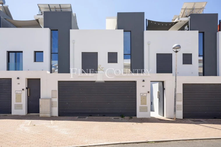 Moradia T3 para Venda em Santa Luzia Foto 4