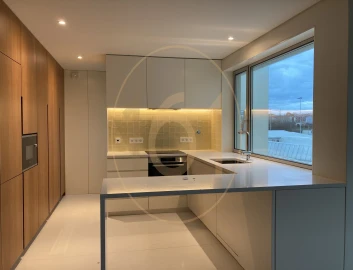 Apartamento T2 para Arrendamento em Matosinhos e Leça da Palmeira