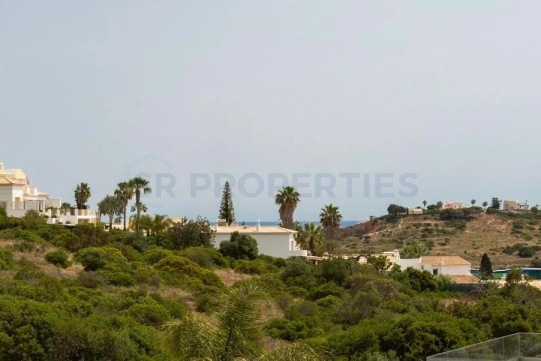 Moradia T4 para Venda em Albufeira e Olhos de Água Foto 40