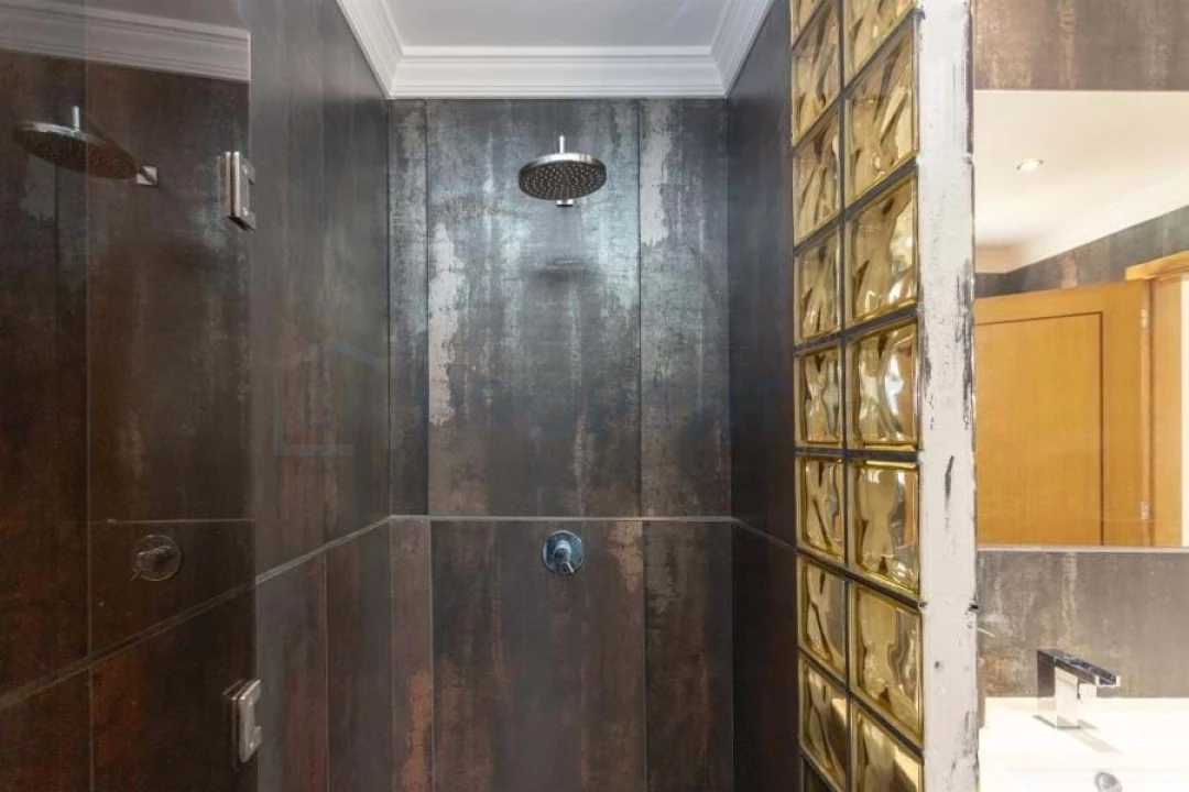 Moradia T4 para Venda em Albufeira e Olhos de Água Foto 23