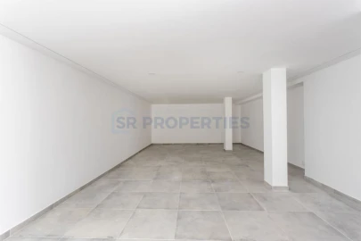 Moradia T4 para Venda em Albufeira e Olhos de Água