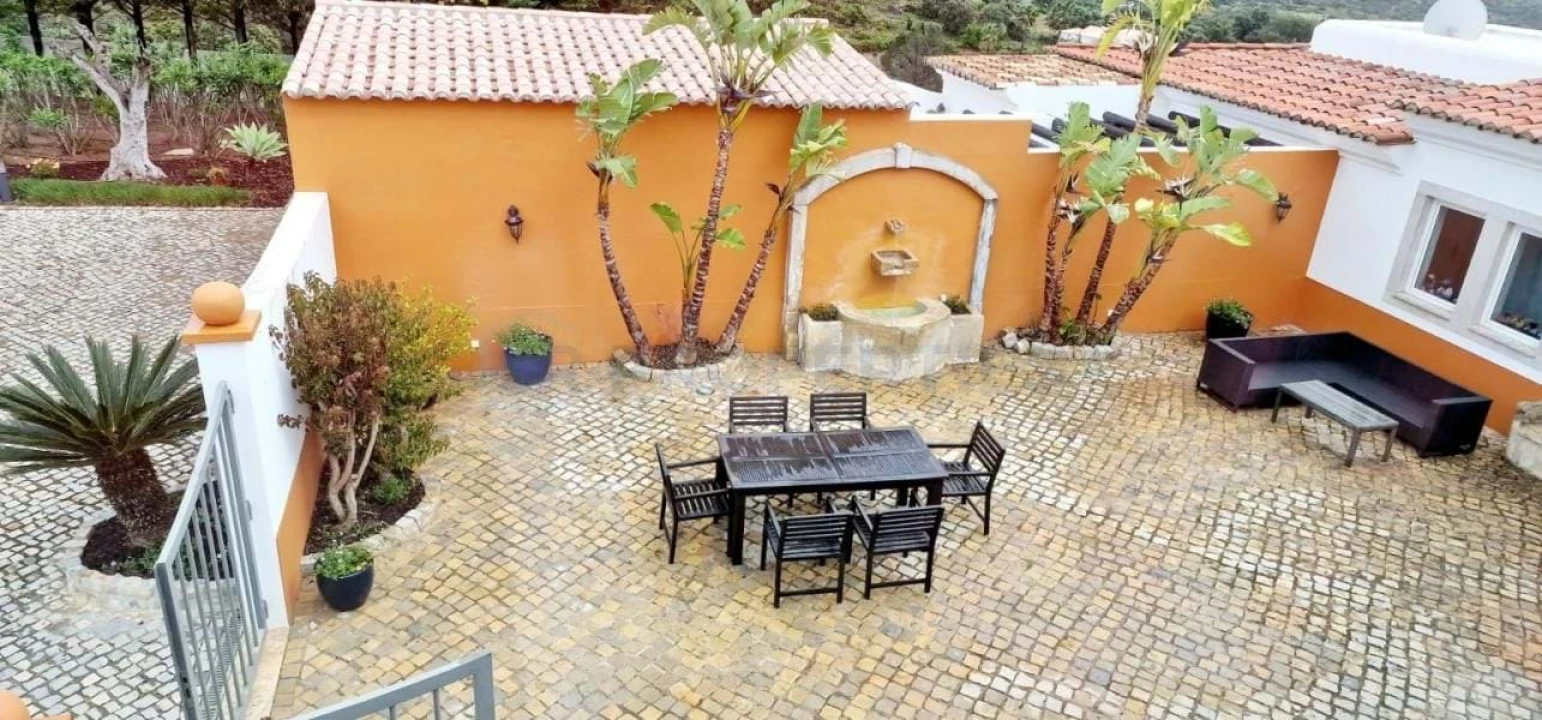 Moradia T4 para Venda em Loule (São Clemente) Foto 5