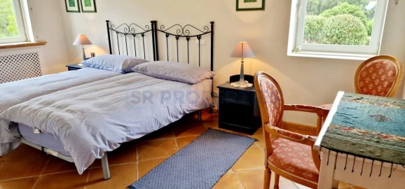 Moradia T4 para Venda em Loule (São Clemente)