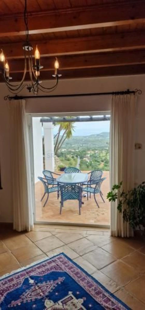 Moradia T4 para Venda em Loule (São Clemente)