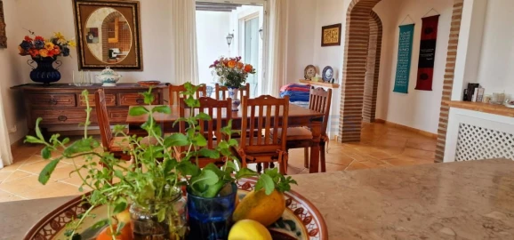 Moradia T4 para Venda em Loule (São Clemente)