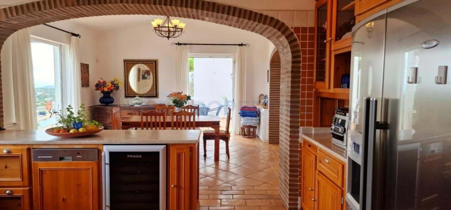 Moradia T4 para Venda em Loule (São Clemente) Foto 3