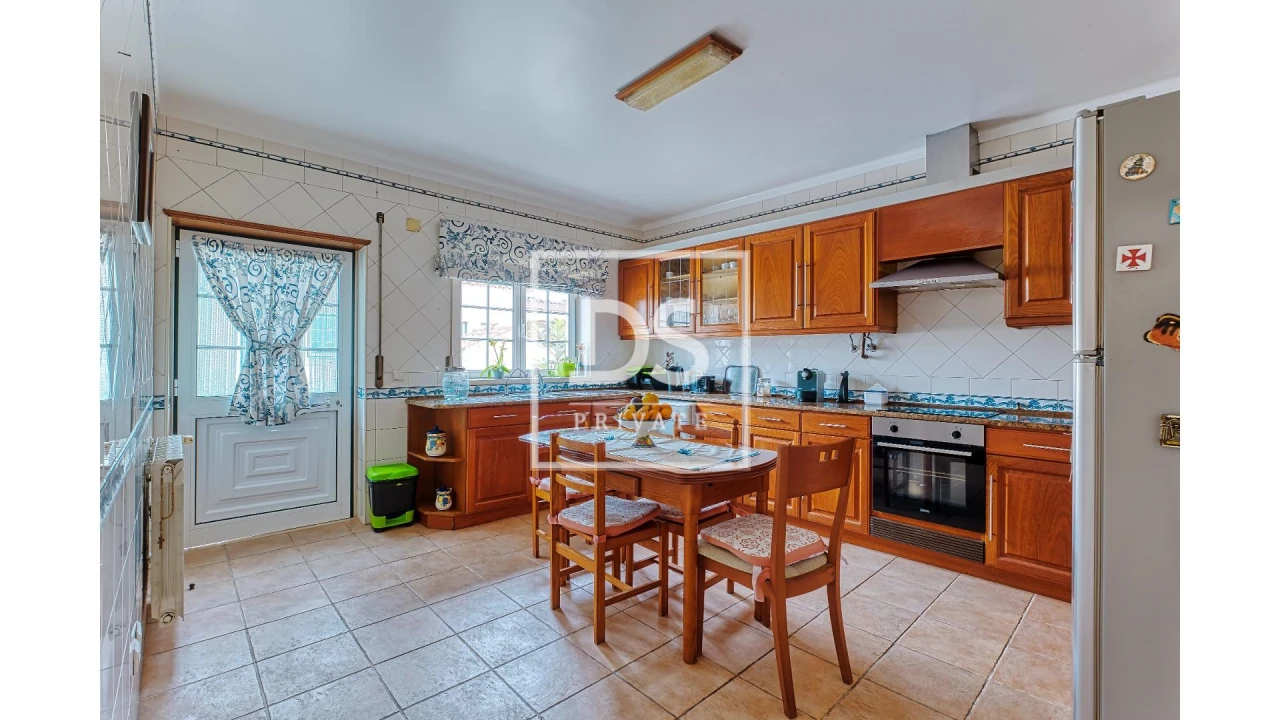 Moradia T3 para Venda em Lourinhã e Atalaia Foto 16