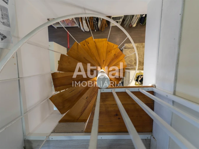 Loja para Trespasse em Oliveira, São Paio e São Sebastião Foto 18