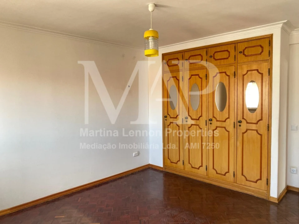 Apartamento T1 para Venda em Cascais e Estoril Foto 13