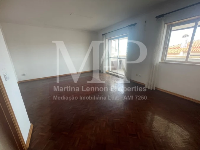Apartamento T1 para Venda em Cascais e Estoril Foto 8