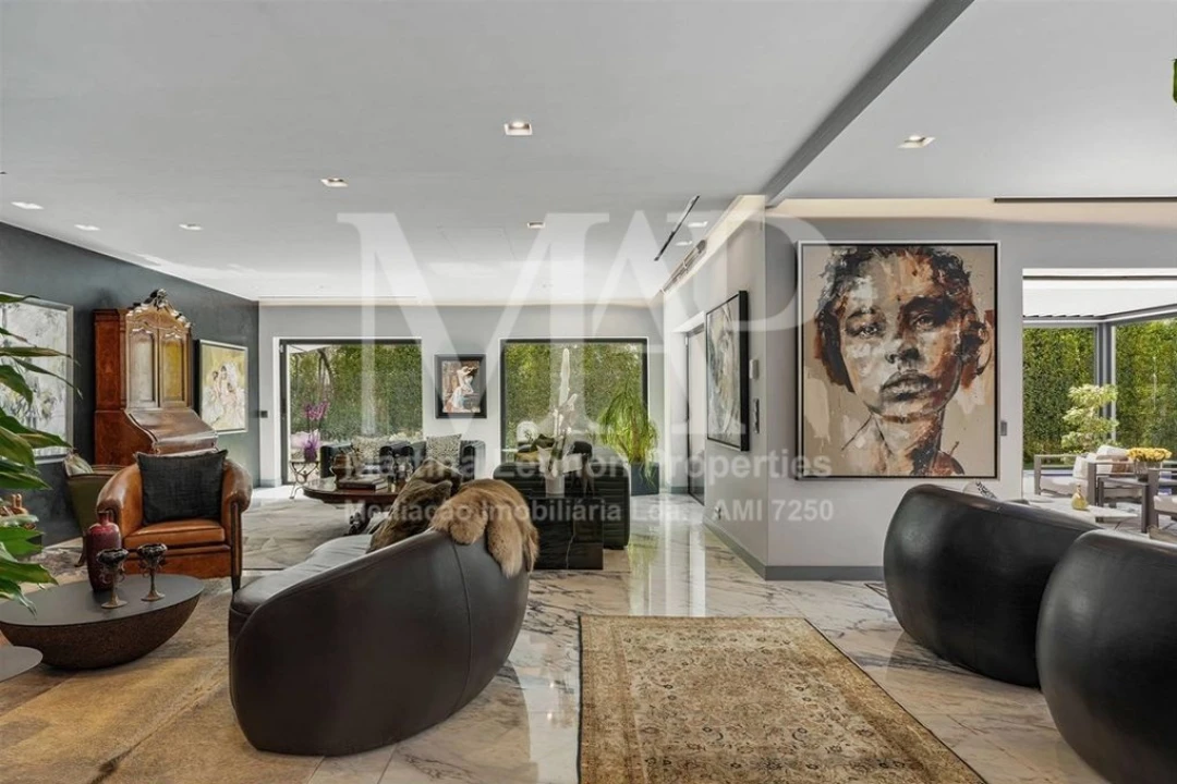 Moradia T6 para Venda em Cascais e Estoril Foto 11