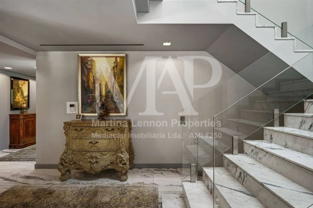 Moradia T6 para Venda em Cascais e Estoril Foto 30