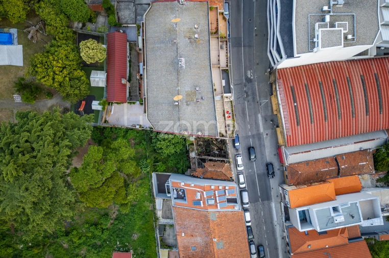 Moradia T16 para Venda em Mafamude e Vilar do Paraíso Foto 7