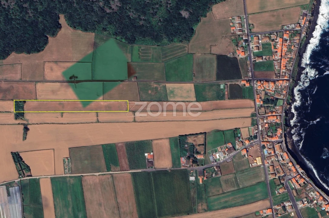 Terreno para Venda em Calhetas Foto 9