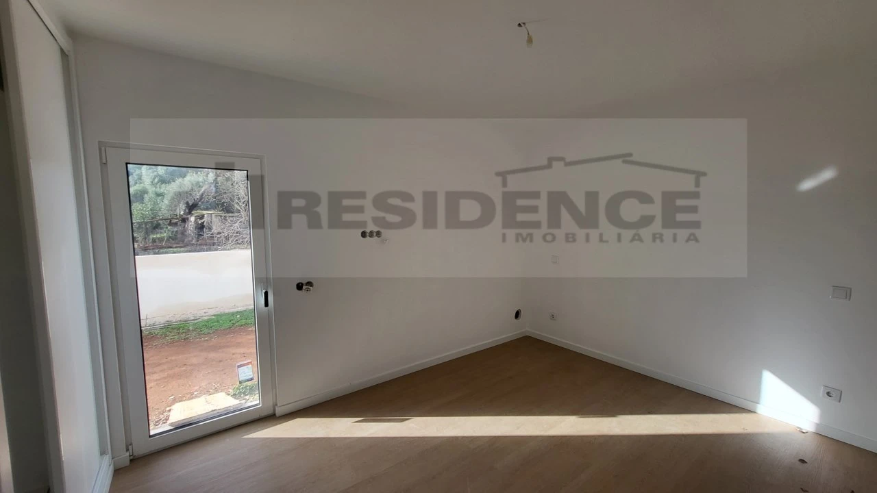 Apartamento T2 para Venda em Algoz e Tunes Foto 9