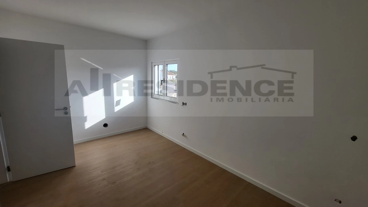 Apartamento T2 para Venda em Algoz e Tunes Foto 12