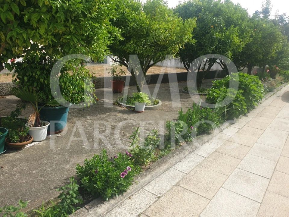 Moradia T6 para Venda em Fermentelos Foto 35